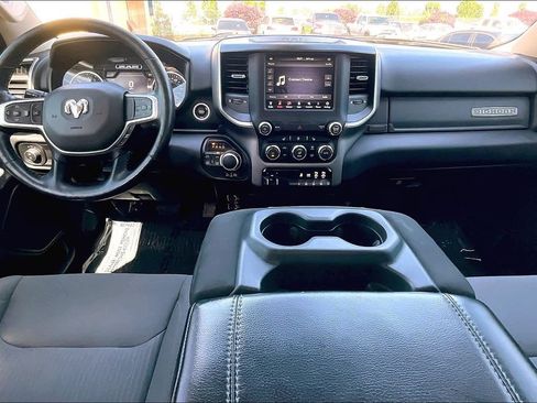 Used 2020 RAM 1500 Big Horn AWD/4WD image 16