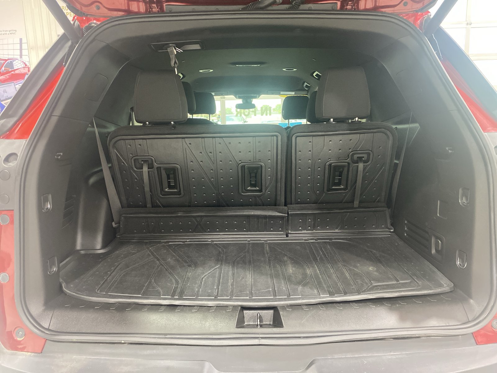 Used 2023 Chevrolet Traverse LT w/ LPO, Floor Liner Package AWD/4WD image 14