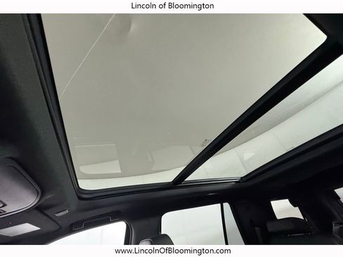 Used 2021 Chevrolet Tahoe Z71 w/ Z71 Off-Road Package image 70