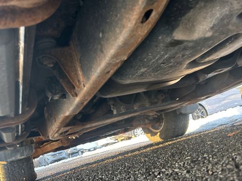 Used 2008 Nissan Pathfinder SE w/ Premium Pkg image 24