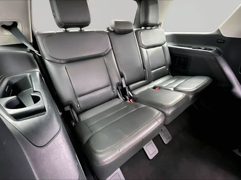 Certified 2025 Ford Expedition Active AWD/4WD image 28