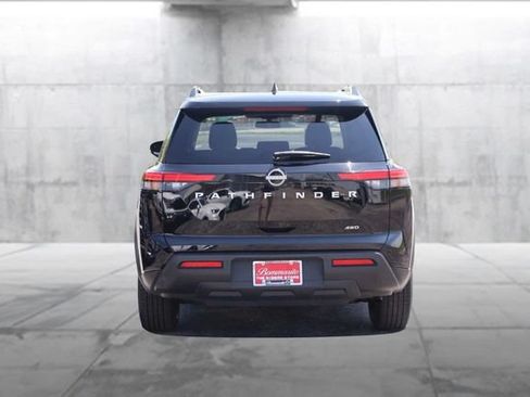 Certified 2025 Nissan Pathfinder SV AWD/4WD image 6
