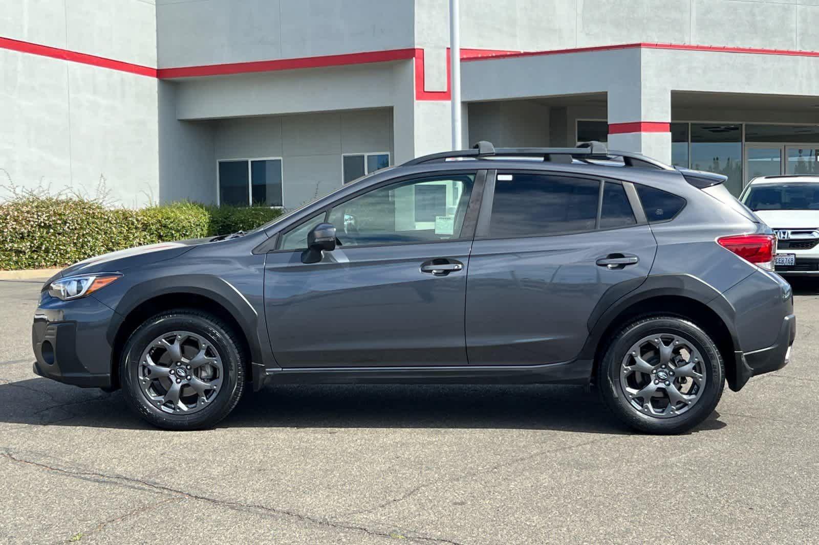 Used 2021 Subaru Crosstrek 2.5i Sport w/ Moonroof Package AWD/4WD image 9