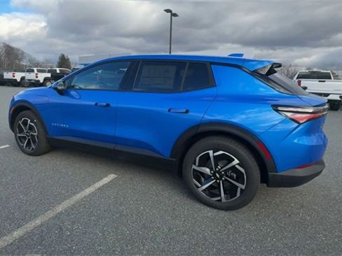 New 2026 Chevrolet Equinox EV LT image 6