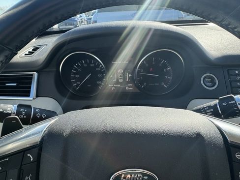 Used 2016 Land Rover Discovery Sport HSE Luxury image 10