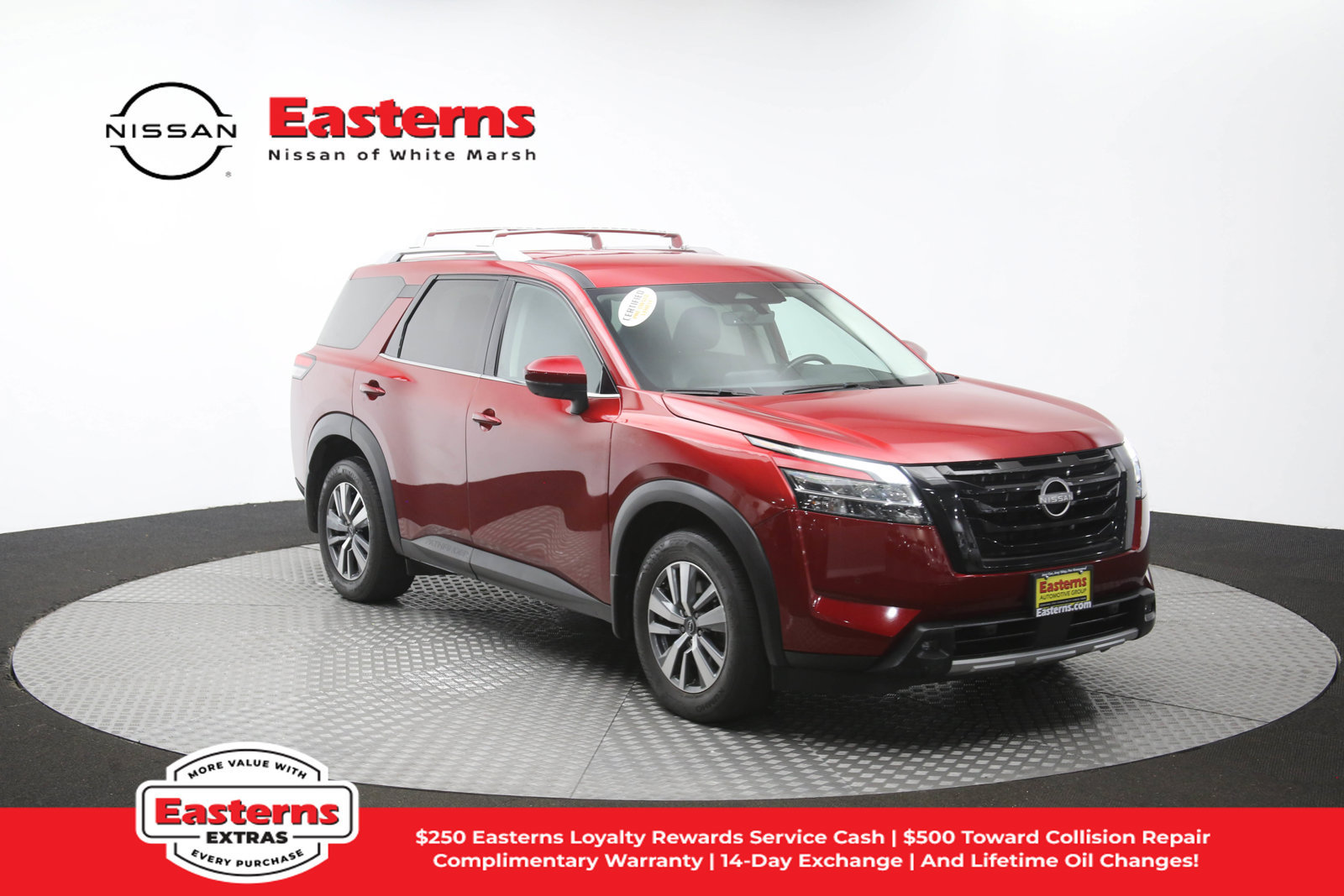 Used 2023 Nissan Pathfinder SL w/ Lighting Package (N92) AWD/4WD image 45