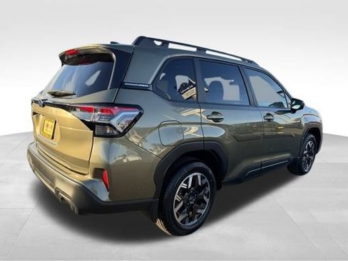 New 2026 Subaru Forester Premium image 7