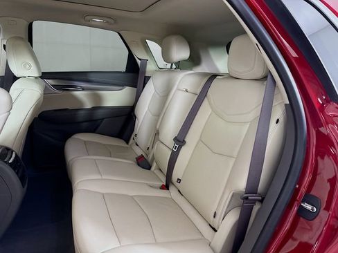 Used 2021 Cadillac XT5 Premium Luxury image 26