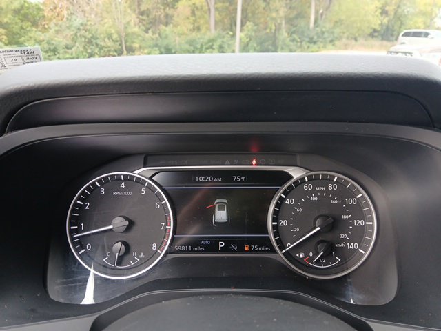 Used 2023 Nissan Pathfinder S AWD/4WD image 32