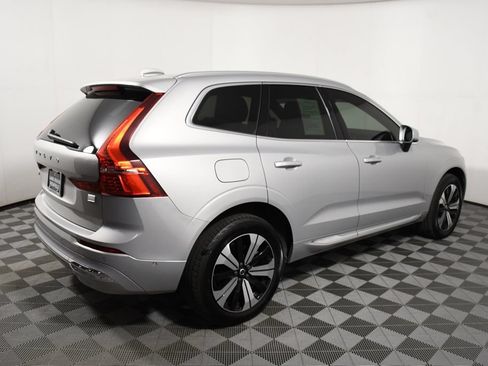 Used 2023 Volvo XC60 T8 Plus AWD/4WD image 7