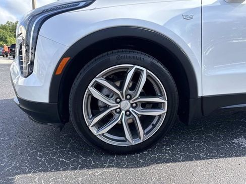 Certified 2023 Cadillac XT4 Sport FWD image 8