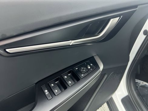 New 2025 Kia EV6 Wind image 16