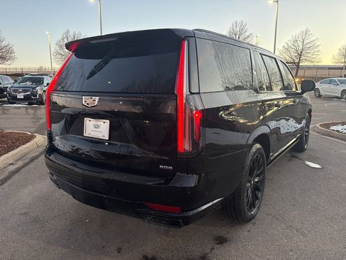 Used 2021 Cadillac Escalade ESV Sport Platinum image 5