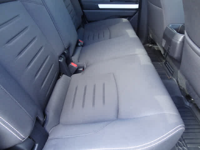 Used 2024 Toyota Tacoma TRD Off-Road AWD/4WD image 6