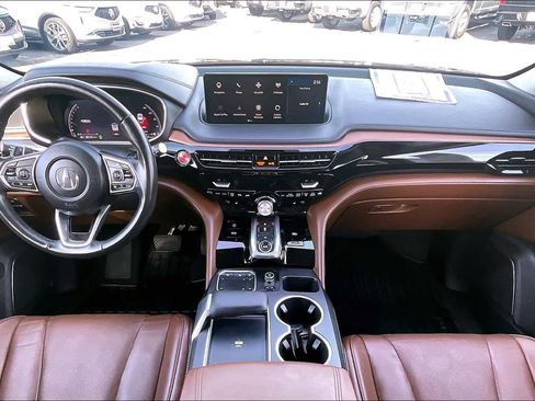 Used 2023 Acura MDX SH-AWD w/ Technology Package image 17