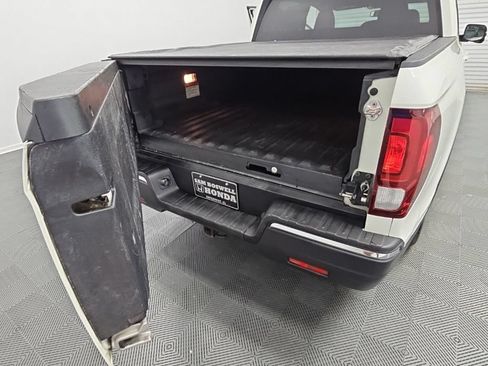 Used 2017 Honda Ridgeline RTL-T image 35