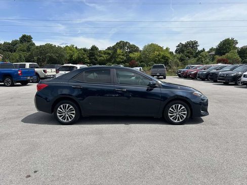 Used 2017 Toyota Corolla XLE FWD image 4