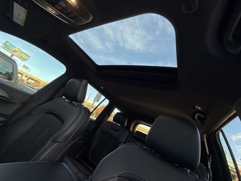 New 2025 Jeep Grand Cherokee Altitude image 20