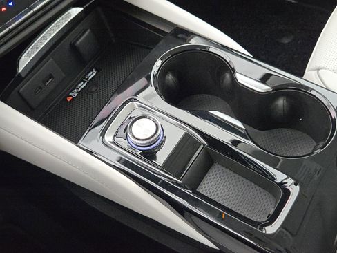 New 2026 Buick Envision Avenir image 16