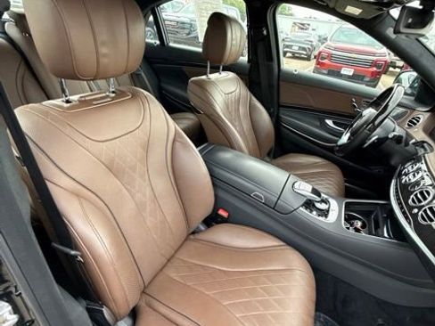 Used 2019 Mercedes-Benz S 560 4MATIC Sedan image 25