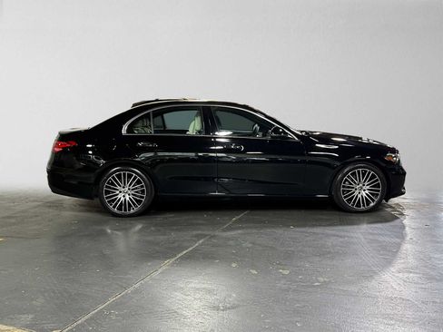 Certified 2026 Mercedes-Benz C 300 4MATIC Sedan image 3