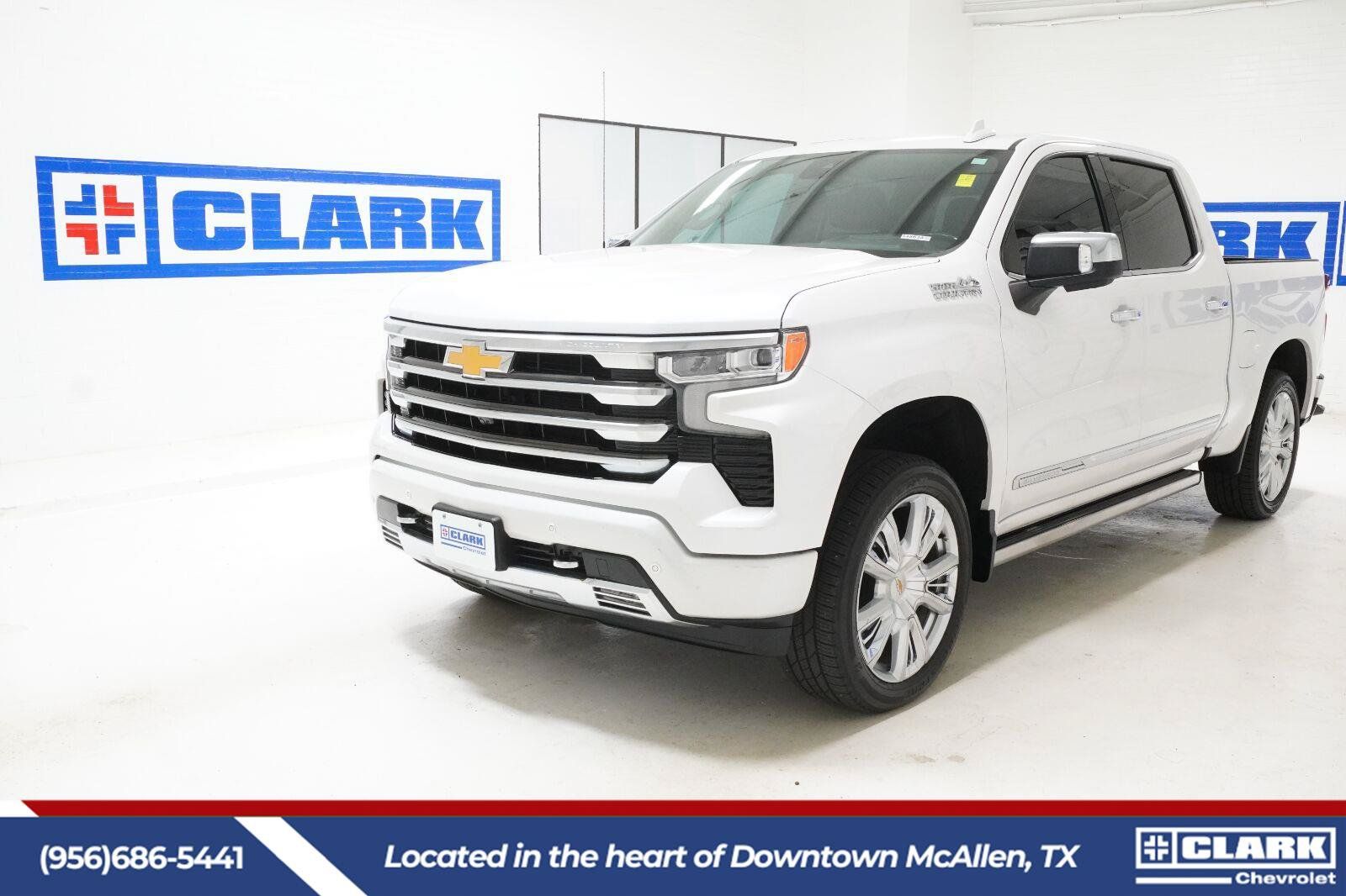 Used 2023 Chevrolet Silverado 1500 High Country w/ High Country Premium Package AWD/4WD image 1