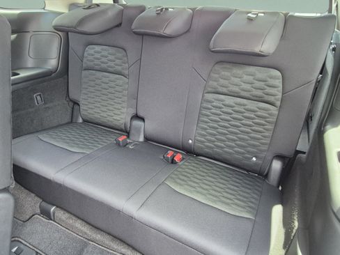 Used 2026 Nissan Pathfinder SV FWD image 20
