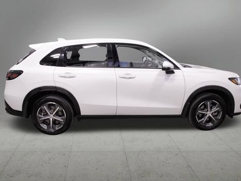 Used 2024 Honda HR-V EX-L image 7