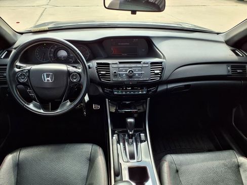 Used 2017 Honda Accord Sport Special Edition image 14