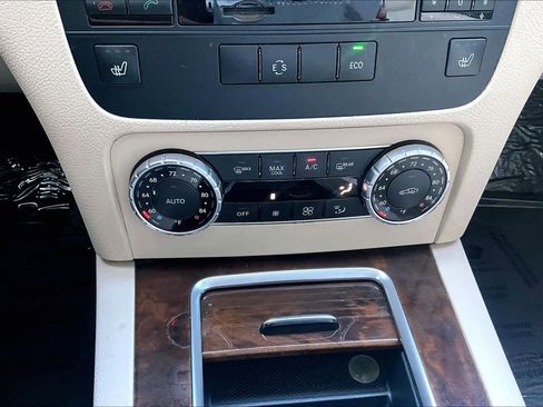 Used 2015 Mercedes-Benz GLK 350 2WD image 34