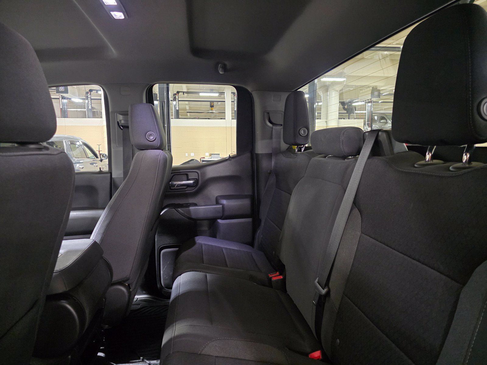 Used 2023 Chevrolet Silverado 1500 Custom RWD image 11