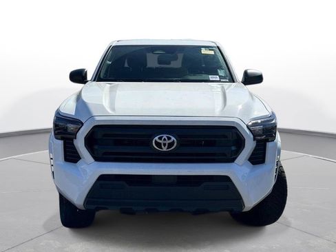 Certified 2024 Toyota Tacoma SR image 5