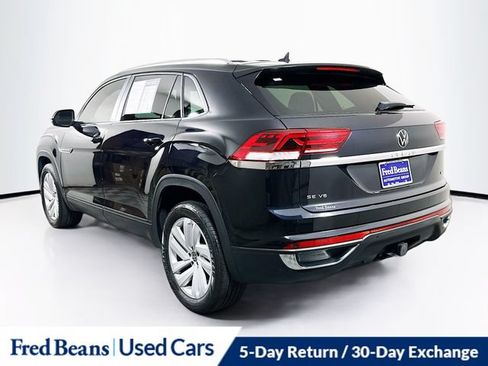 Used 2023 Volkswagen Atlas Cross Sport SE AWD/4WD image 7