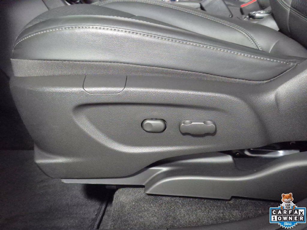 Used 2022 Buick Encore Preferred w/ Safety Package AWD/4WD image 18