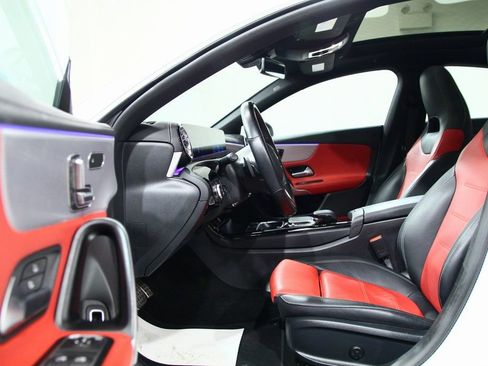 Certified 2023 Mercedes-Benz CLA 250 4MATIC image 18