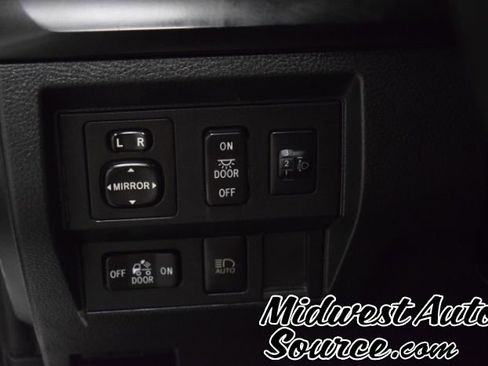 Used 2020 Toyota Tundra SR AWD/4WD image 15