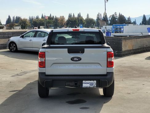 New 2026 Ford Maverick XL image 30