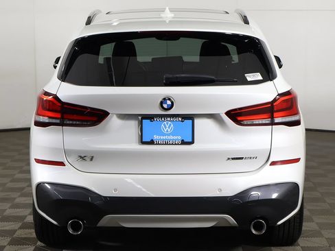 Used 2020 BMW X1 xDrive28i AWD/4WD image 11