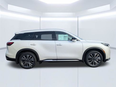 New 2026 INFINITI QX60 Luxe w/ Cargo Package FWD image 3