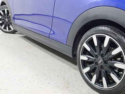 Used 2019 MINI Cooper S w/ Driver Assistance Package image 12