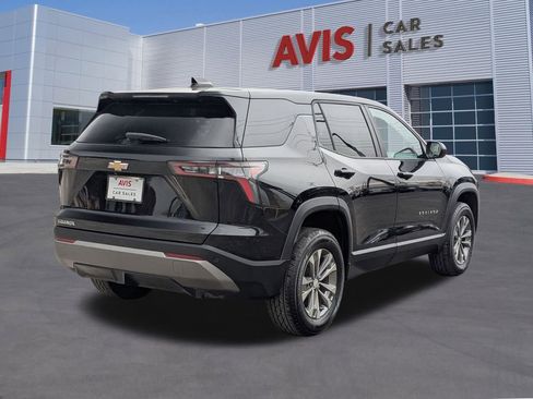 Used 2025 Chevrolet Equinox LT image 6