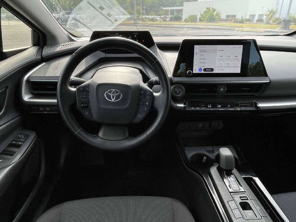 Used 2024 Toyota Prius LE FWD image 14