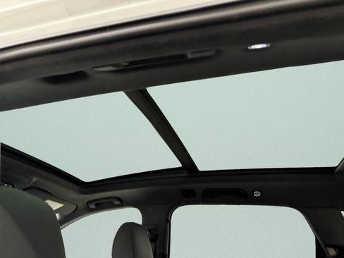 Used 2025 Audi Q7 3.0T Prestige image 14