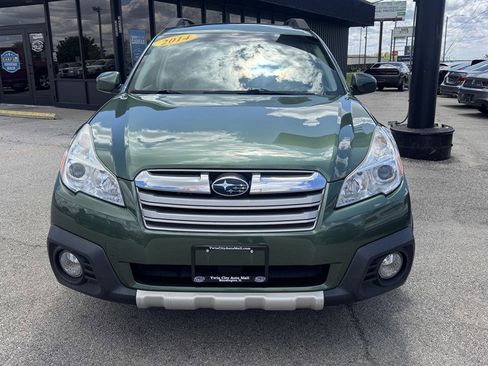 Used 2014 Subaru Outback 2.5i Limited AWD/4WD image 3