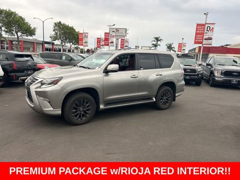 Used 2023 Lexus GX 460 Premium w/ Premium Package image 2