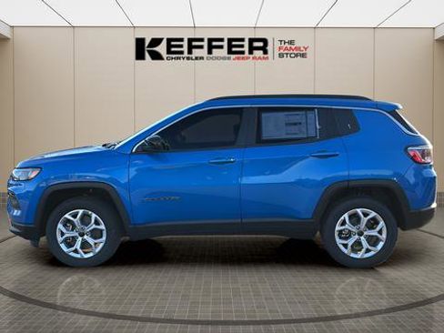 New 2026 Jeep Compass Latitude image 2