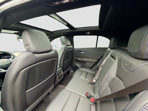Used 2025 Cadillac XT4 Sport w/ Technology Package FWD image 25