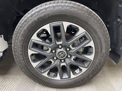 Used 2024 Toyota Sequoia Limited w/ Tow Technology Package image 29