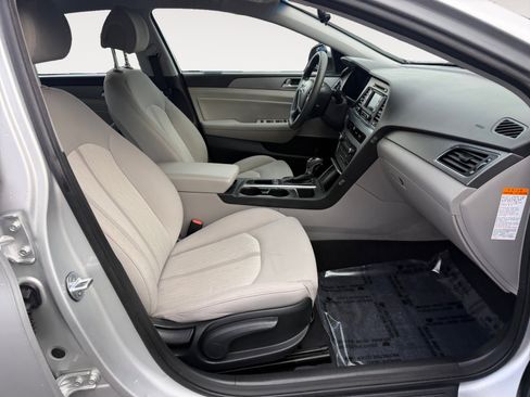 Used 2016 Hyundai Sonata SE image 19