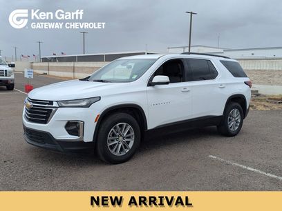 Used 2023 Chevrolet Traverse LT